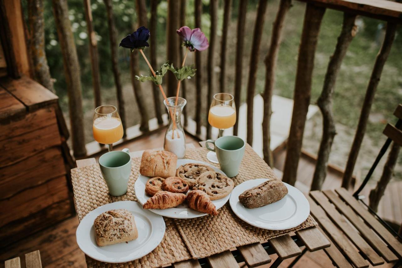 Durmiendo Entre Arboles, Bonita Cabana En La Rioja Anguciana Ngoại thất bức ảnh